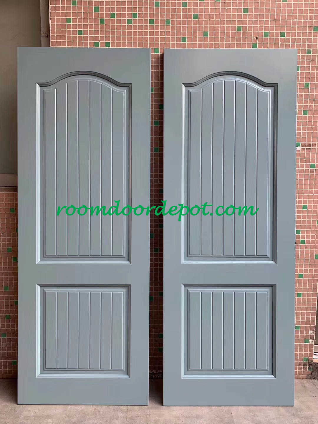 lacquer finished solid wood interior doors in pre-hung packing